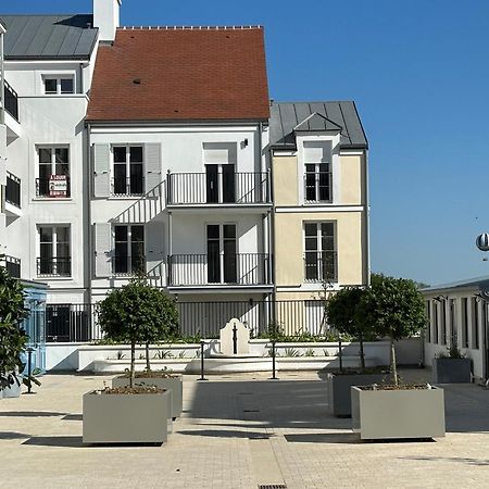 Superbe Appart Au Pied De Disney Apartment Serris Ngoại thất bức ảnh