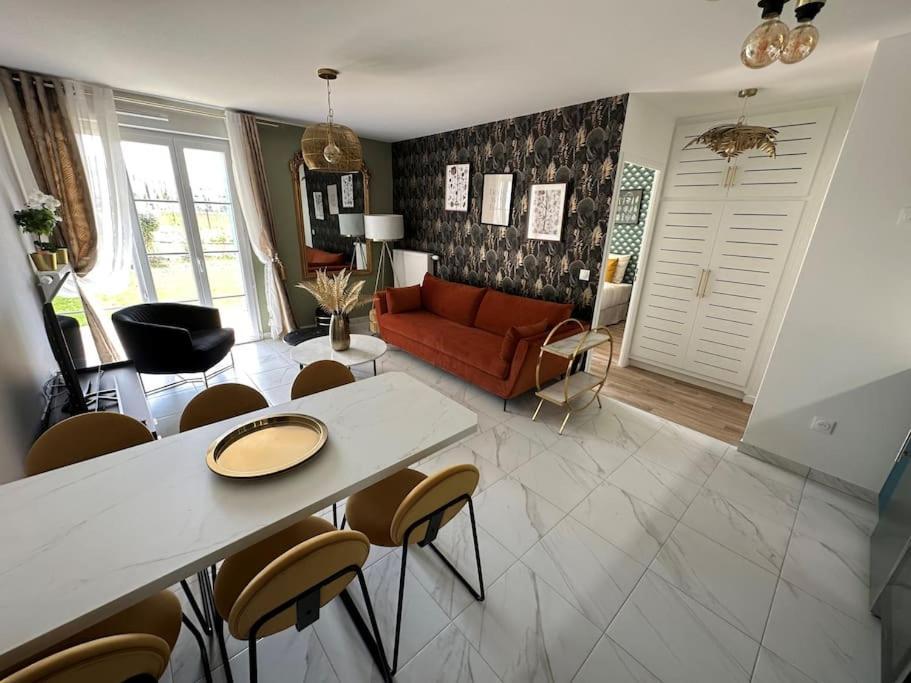 Superbe Appart Au Pied De Disney Apartment Serris Ngoại thất bức ảnh