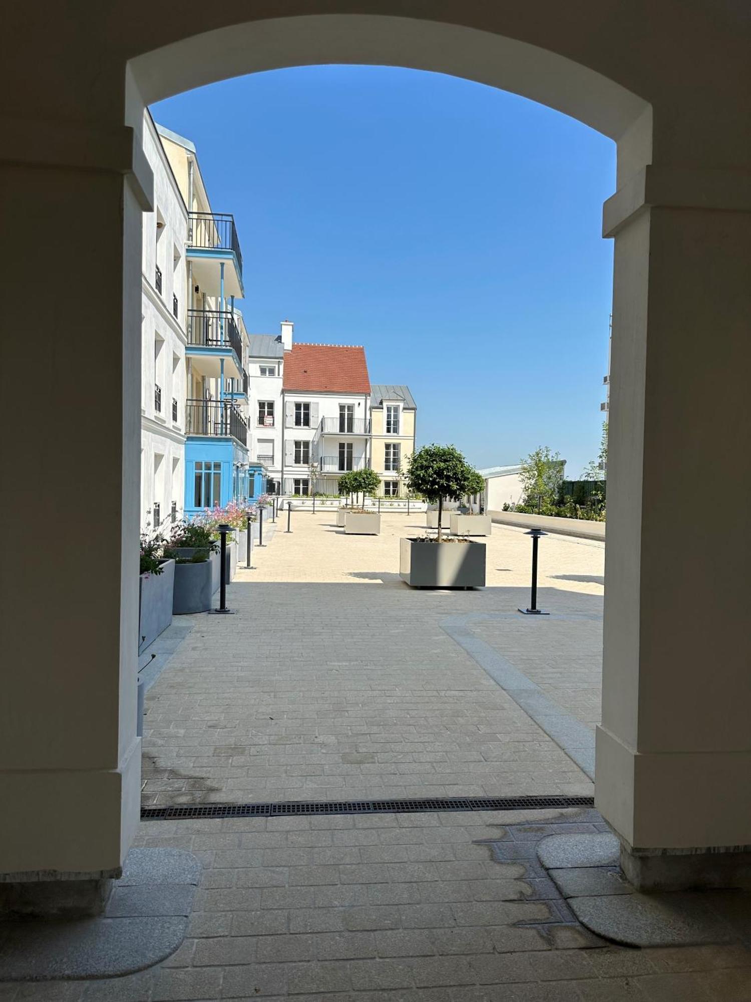 Superbe Appart Au Pied De Disney Apartment Serris Ngoại thất bức ảnh